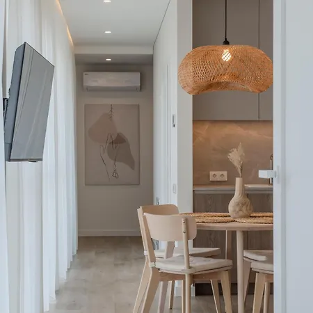 Boho Sunset By Botanical Park Apartment